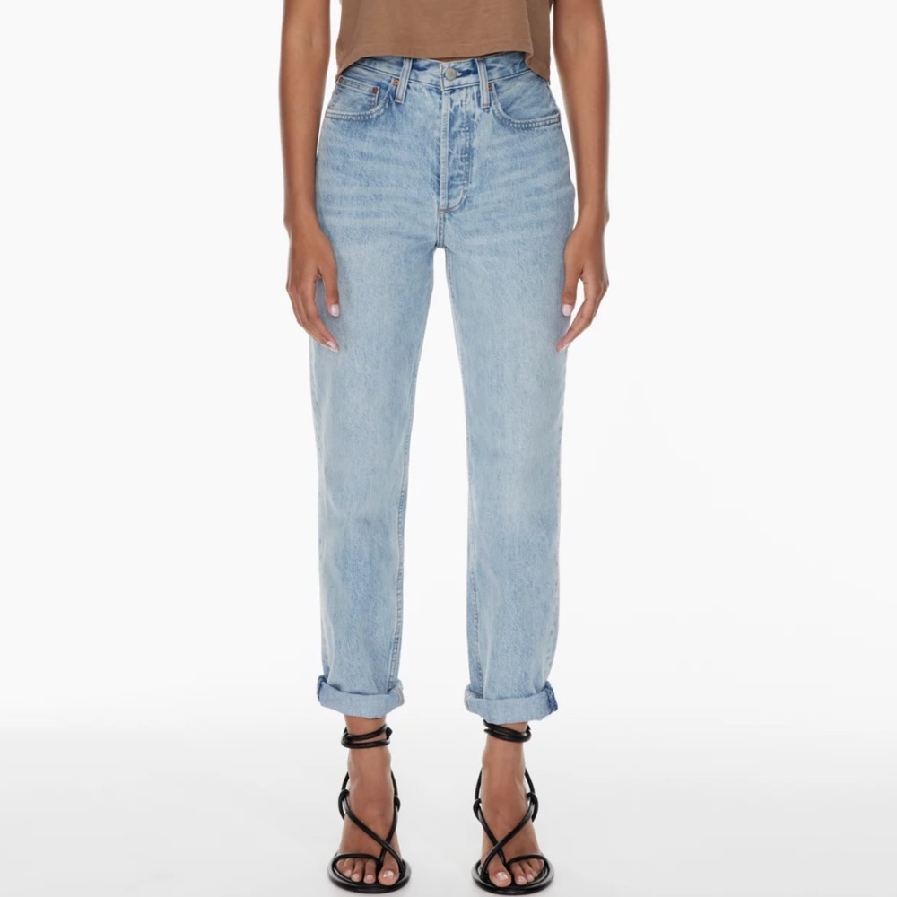 Aritzia denim forum the boyfriend high rise loose